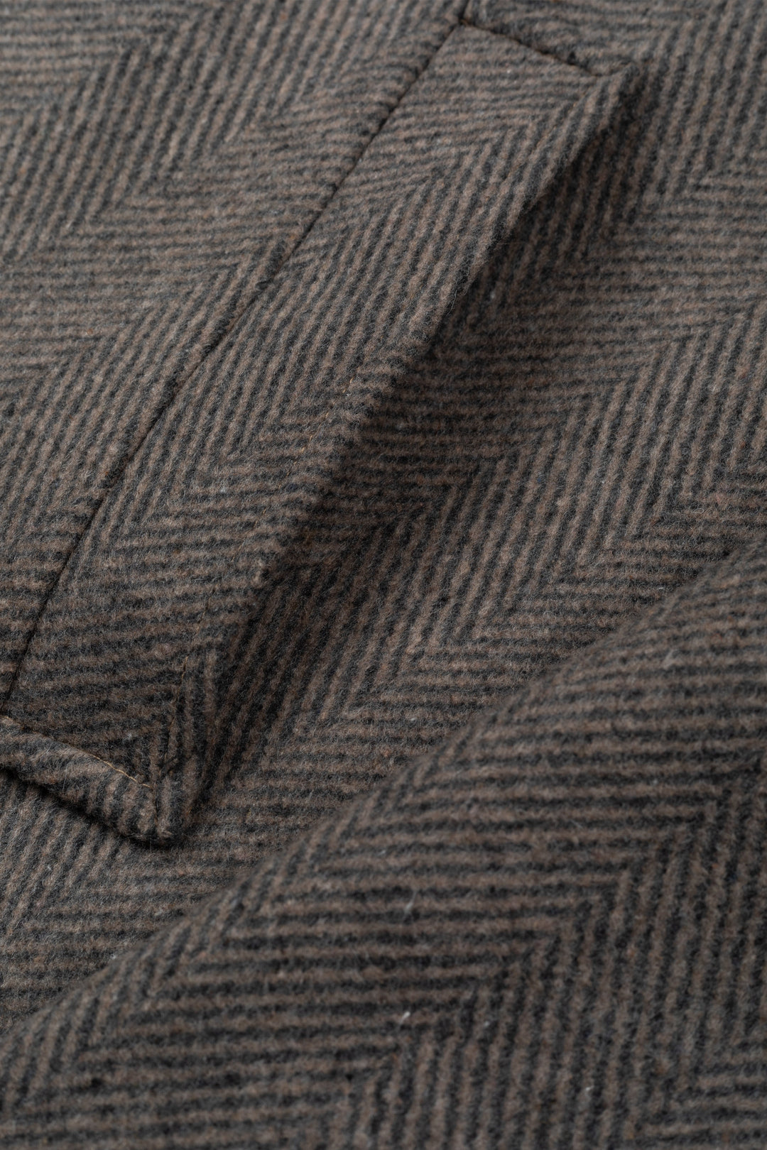 Dim Beige Double-Breasted Herringbone Coat