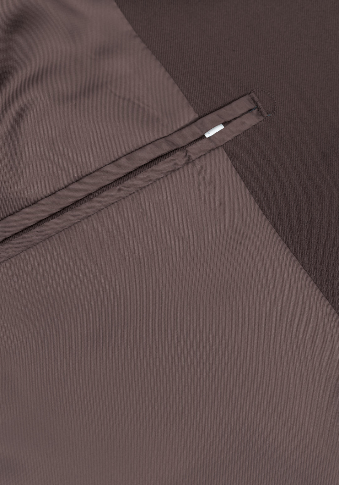 Noir Brown Suit