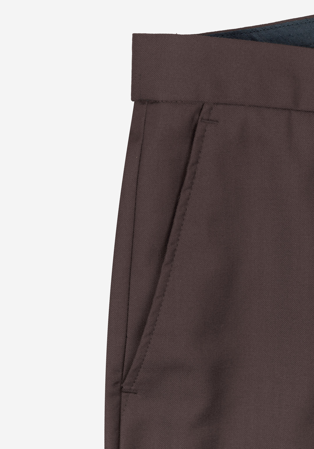 Noir Brown Suit