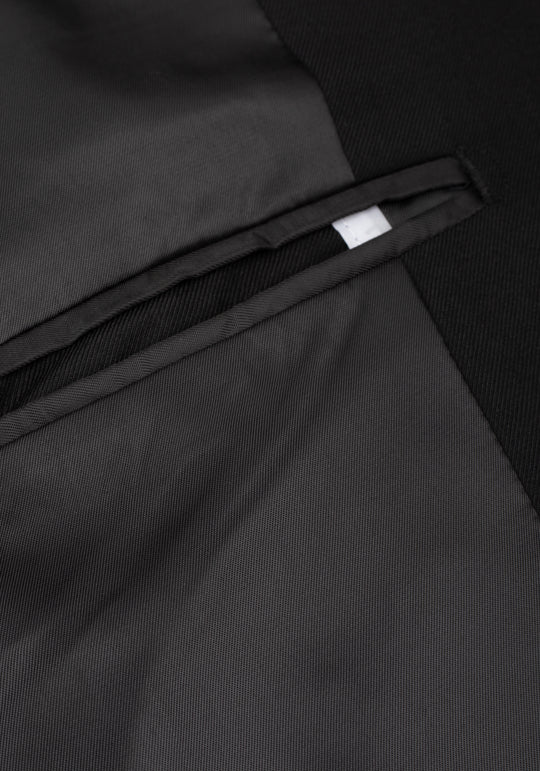 Obsidian Black Suit